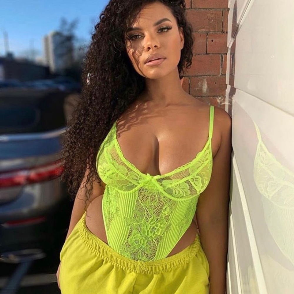Lace body suit